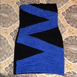 Strapless fitted short dress